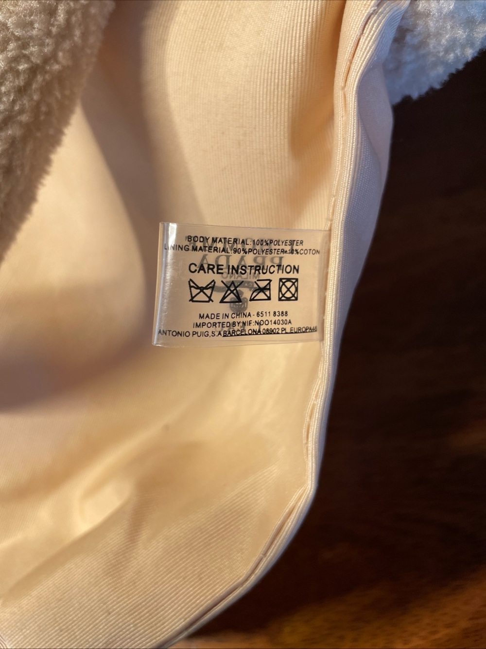 Prada L’Homme Tan Teddy Plush Sherpa Tote Bag EUC Appears New - Picture 9 of 12
